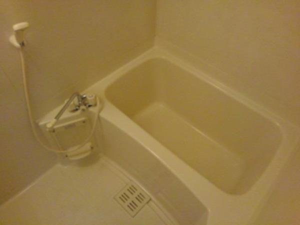 笛吹市石和町砂原のアパート