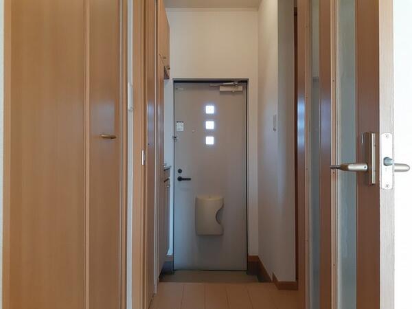 笛吹市御坂町二之宮のアパート