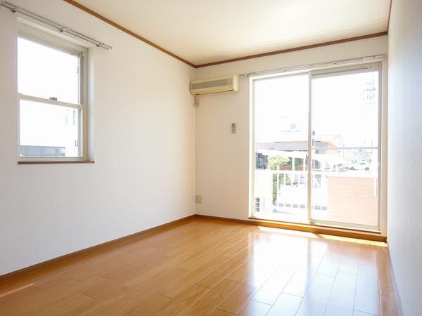 甲府市国母１丁目のアパート