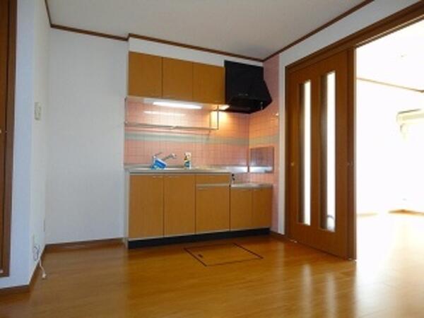 甲府市国母１丁目のアパート