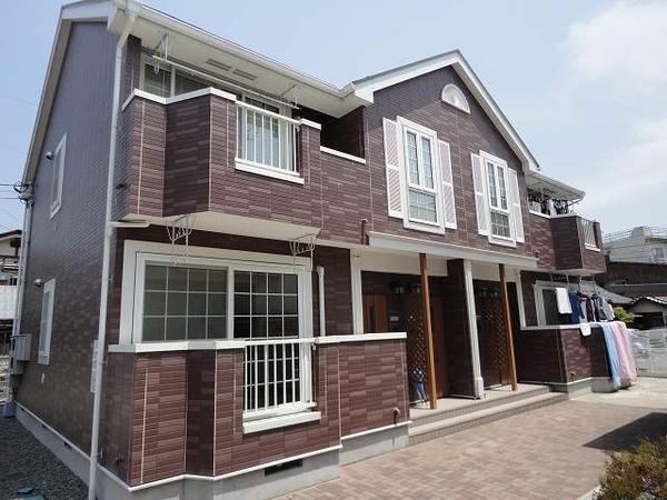 甲府市上石田２丁目のアパート