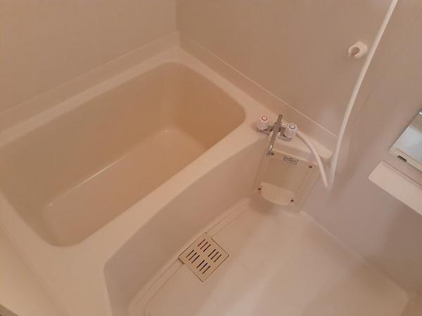 甲府市青葉町のアパート