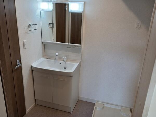 甲府市川田町のアパート