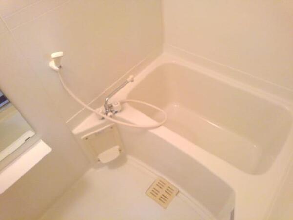 中央市一町畑のアパート