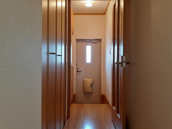 甲府市西下条町のアパート