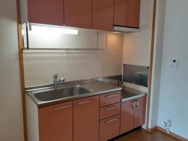 甲府市西下条町のアパート