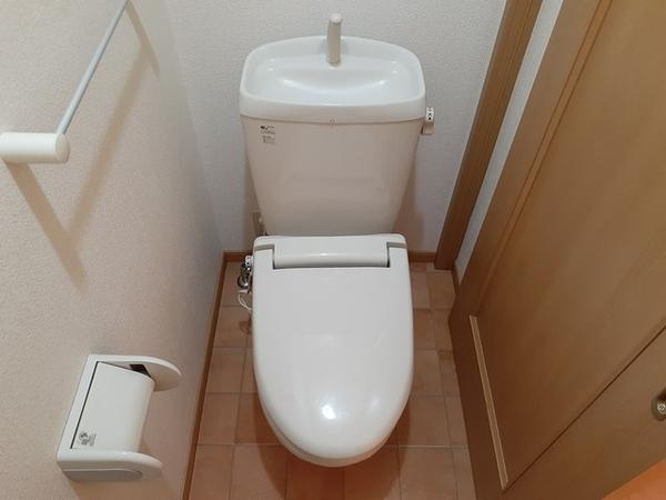 甲府市西下条町のアパート