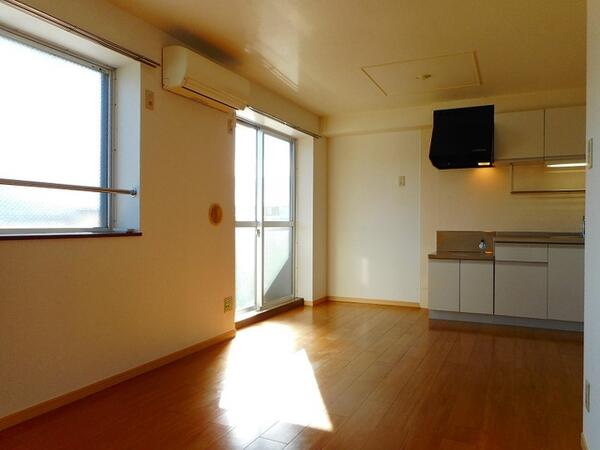 笛吹市石和町下平井のマンション