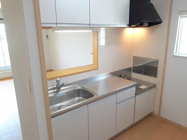 笛吹市石和町広瀬のアパート