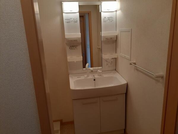 笛吹市石和町広瀬のアパート