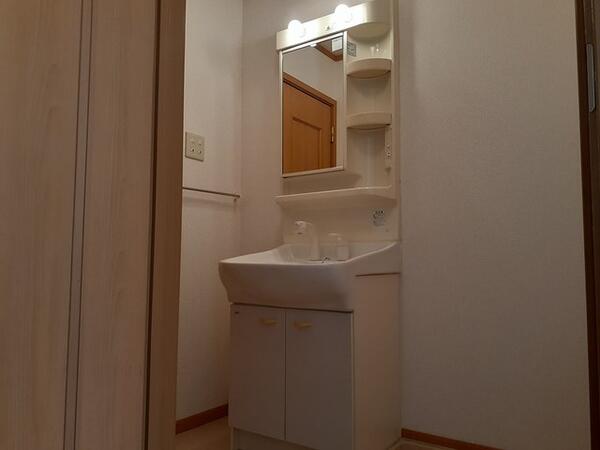 西八代郡市川三郷町市川大門のアパート