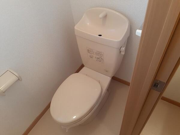 西八代郡市川三郷町市川大門のアパート