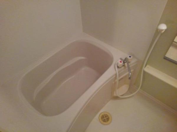 甲府市七沢町のアパート