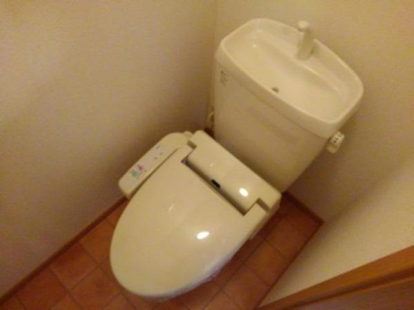 甲府市七沢町のアパート