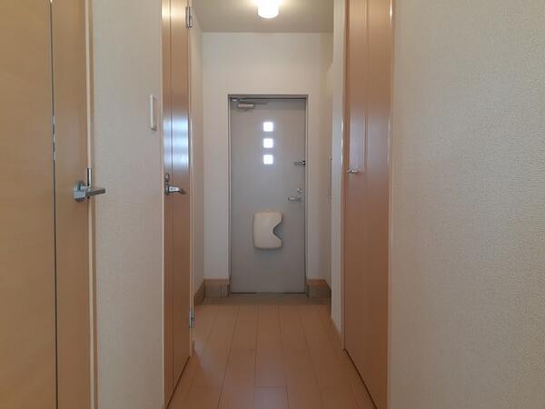 南アルプス市上今諏訪のアパート