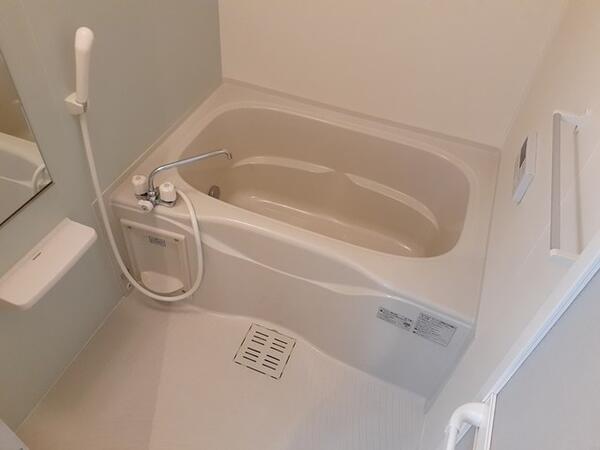 南アルプス市上今諏訪のアパート