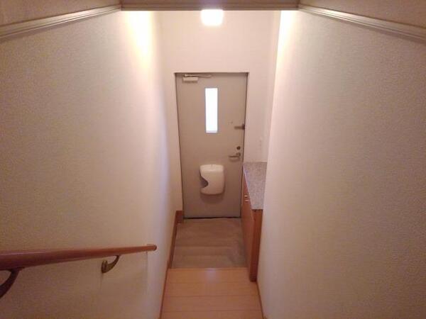 甲府市砂田町のアパート