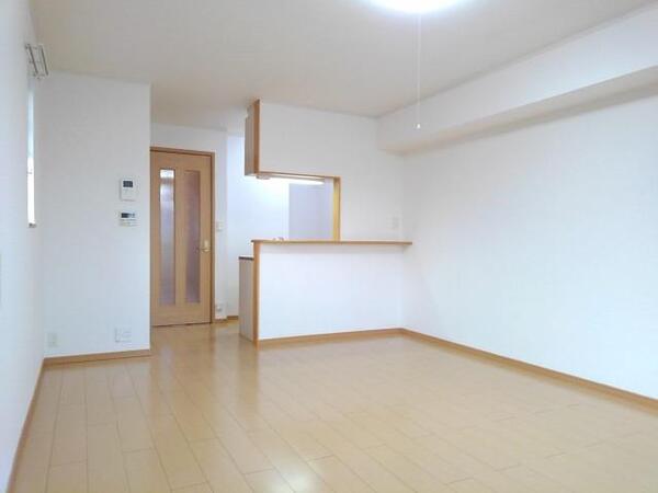 甲府市砂田町のアパート