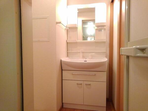 甲府市砂田町のアパート