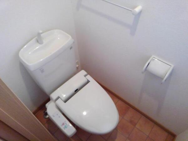 甲府市砂田町のアパート