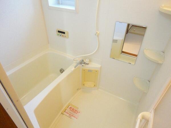 甲府市住吉１丁目のアパート