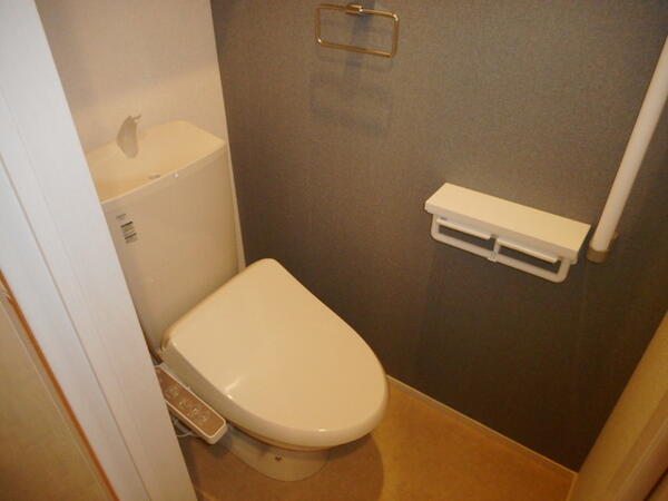 甲斐市島上条のアパート