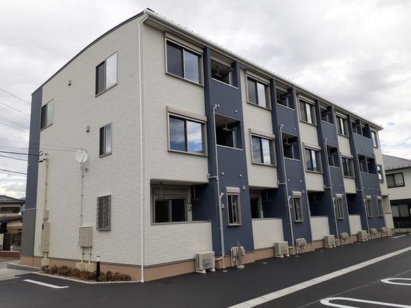 甲斐市万才のアパート