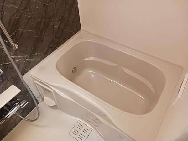 甲府市青葉町のアパート