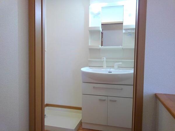 甲府市大里町のアパート