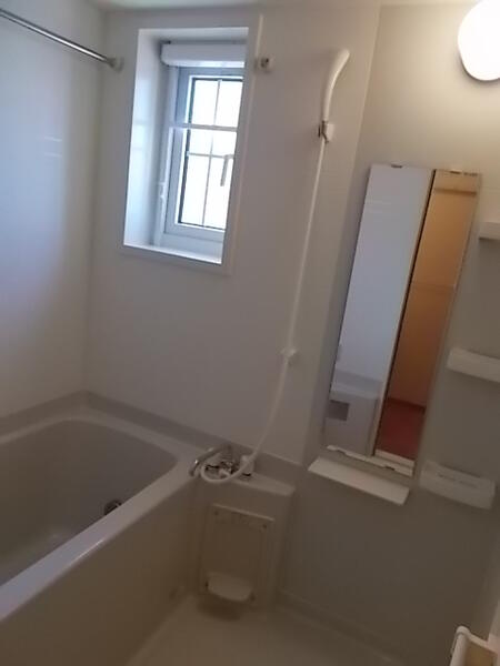 南アルプス市曲輪田のアパート