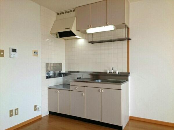 甲斐市富竹新田のアパート