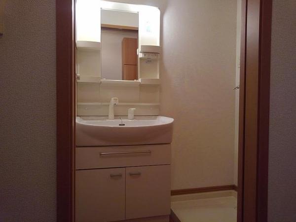 甲斐市竜王のアパート