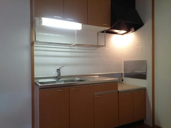 南アルプス市六科のアパート