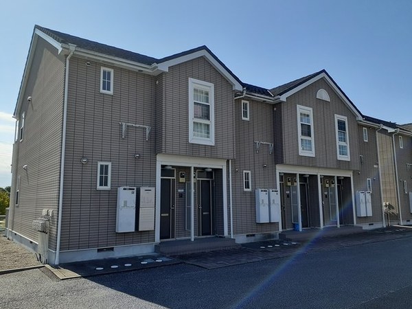 南アルプス市上今諏訪のアパート