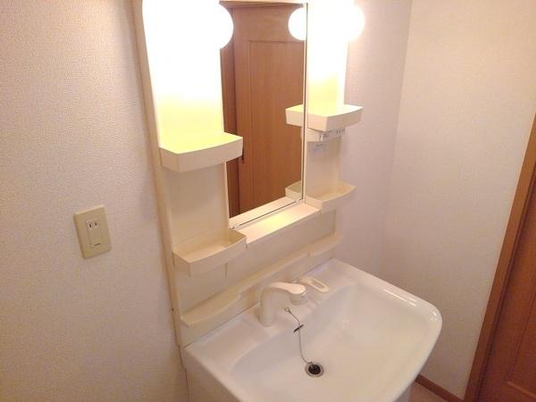 甲府市堀之内町のマンション