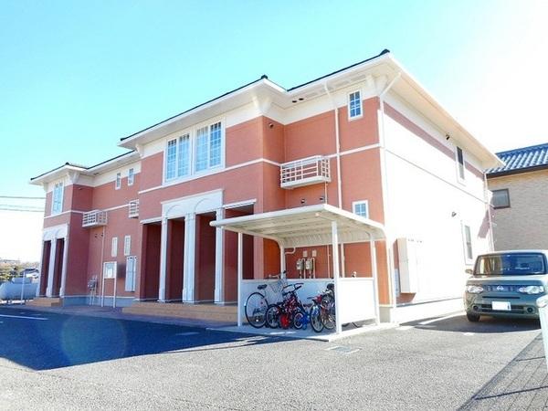 韮崎市藤井町南下條のアパート