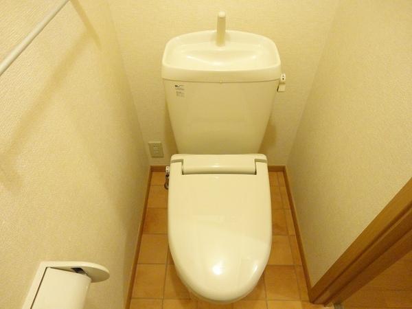 韮崎市藤井町南下條のアパート