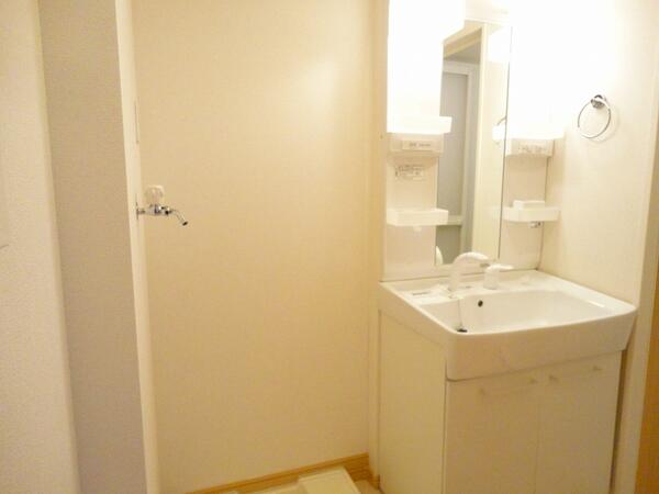 甲府市上町のアパート