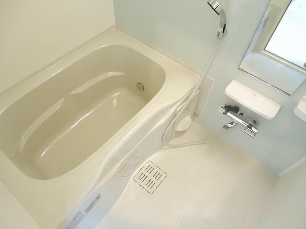 甲斐市富竹新田のアパート