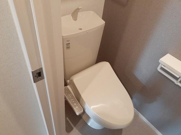 甲府市屋形３丁目のアパート