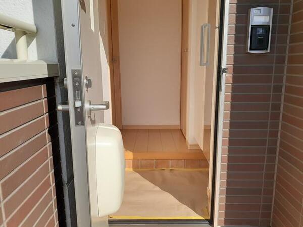 韮崎市大草町若尾のアパート