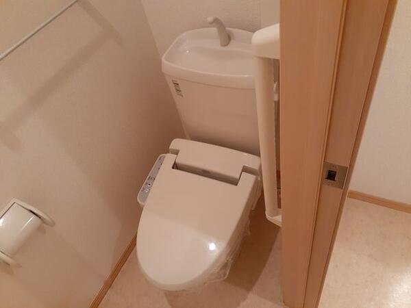 韮崎市大草町若尾のアパート