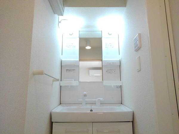 甲府市上石田２丁目のアパート