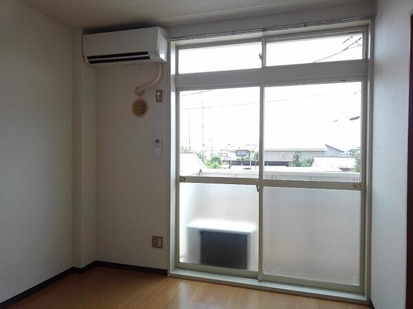 甲斐市島上条のアパート