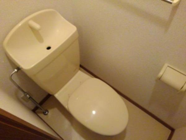 南アルプス市浅原のアパート