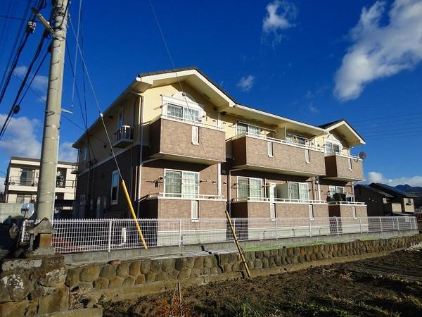 韮崎市藤井町南下條のアパート