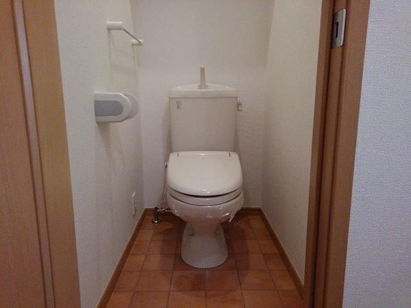 韮崎市藤井町南下條のアパート