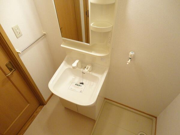 南アルプス市山寺のアパート