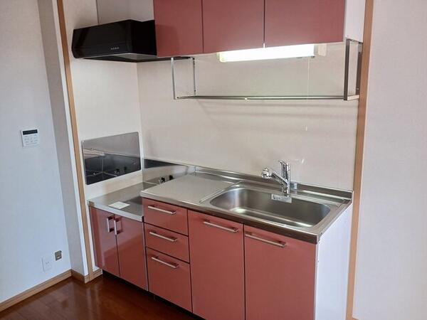 山梨市三ヶ所のアパート