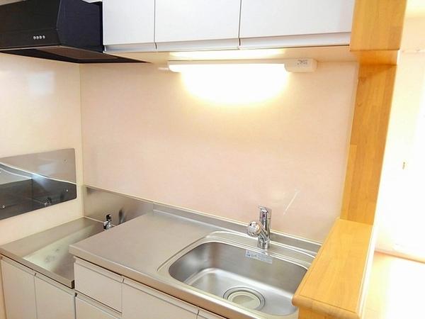 甲府市下飯田３丁目のアパート